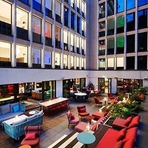 4* ホテル Citizenm Champs-elysees
